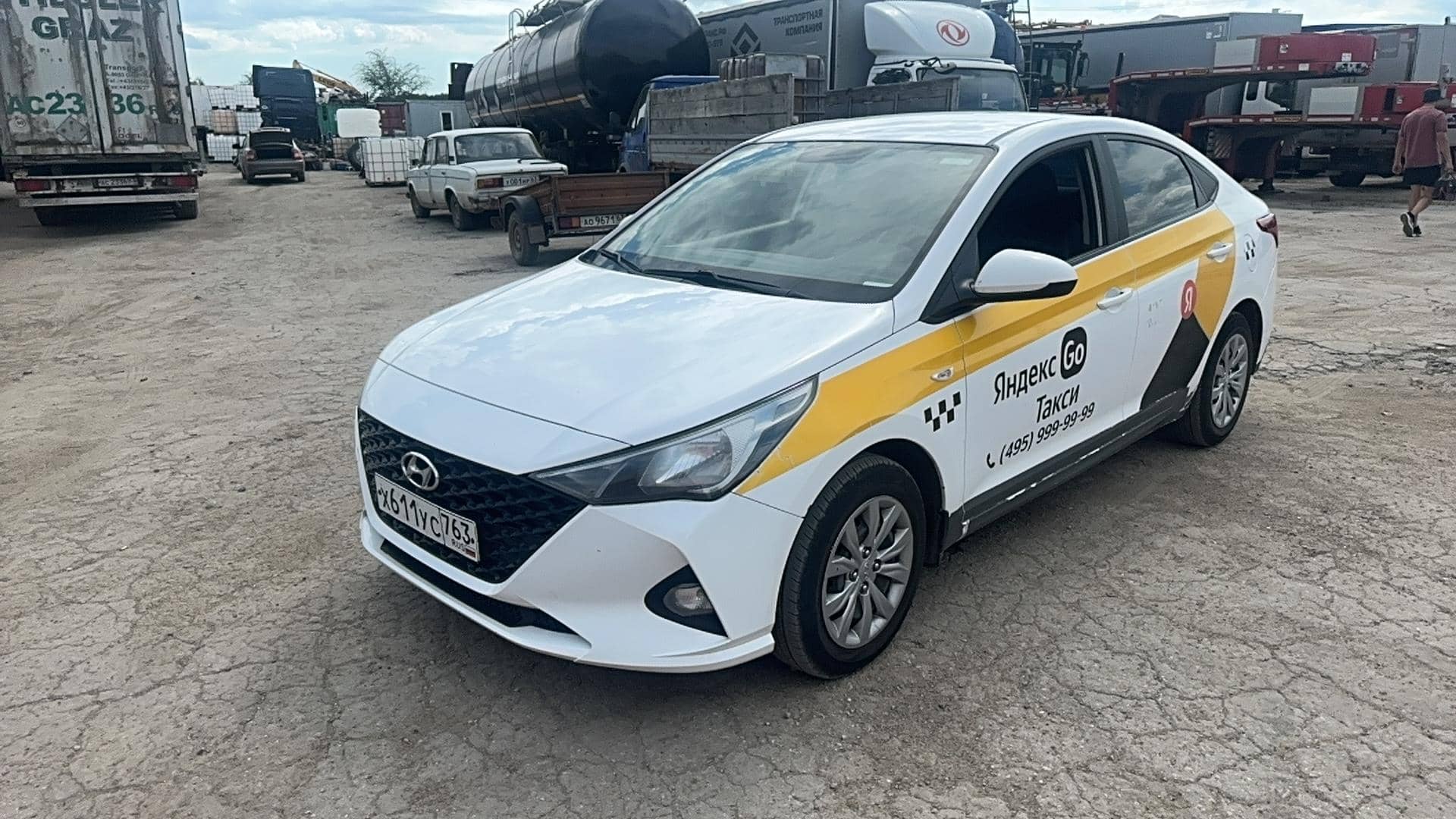 Hyundai Solaris
