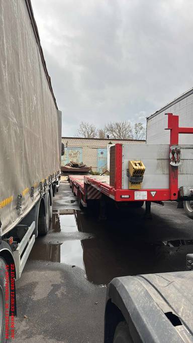 Тверьстроймаш Низкорамный раздвижной полуприцеп 993941-LE35