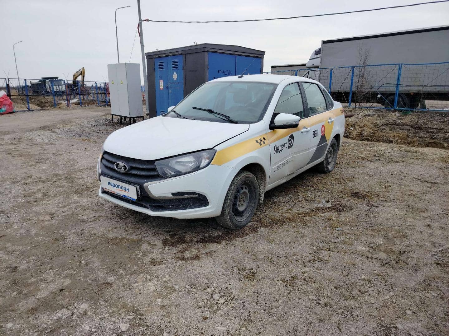 Lada Granta лифтбек