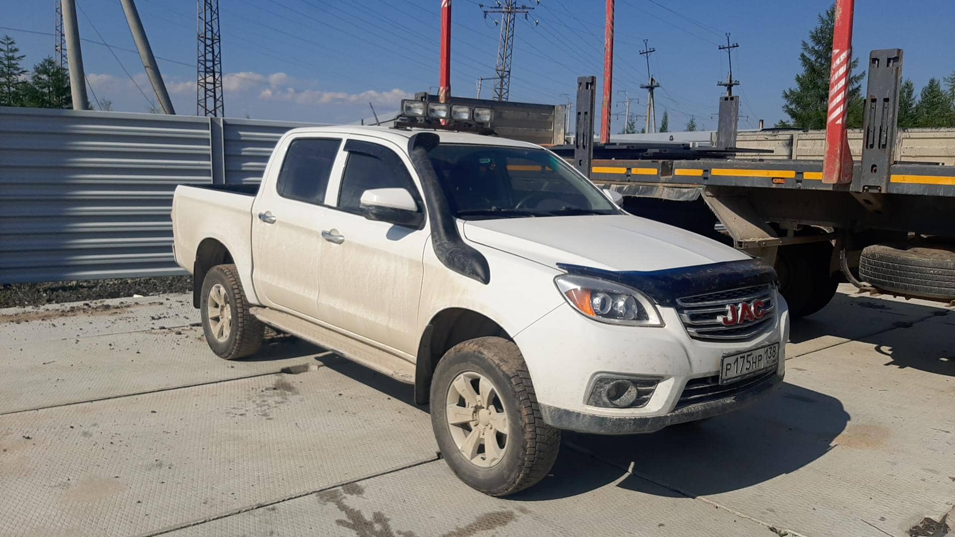 JAC T6