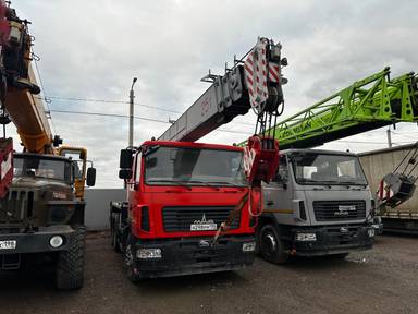 Белавтомаш КС 55727-С-12 на шасси МАЗ 6312С3 25т