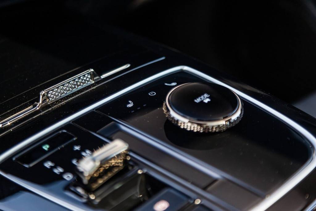 EXEED LX Premium 1.6T 7DCT AWD