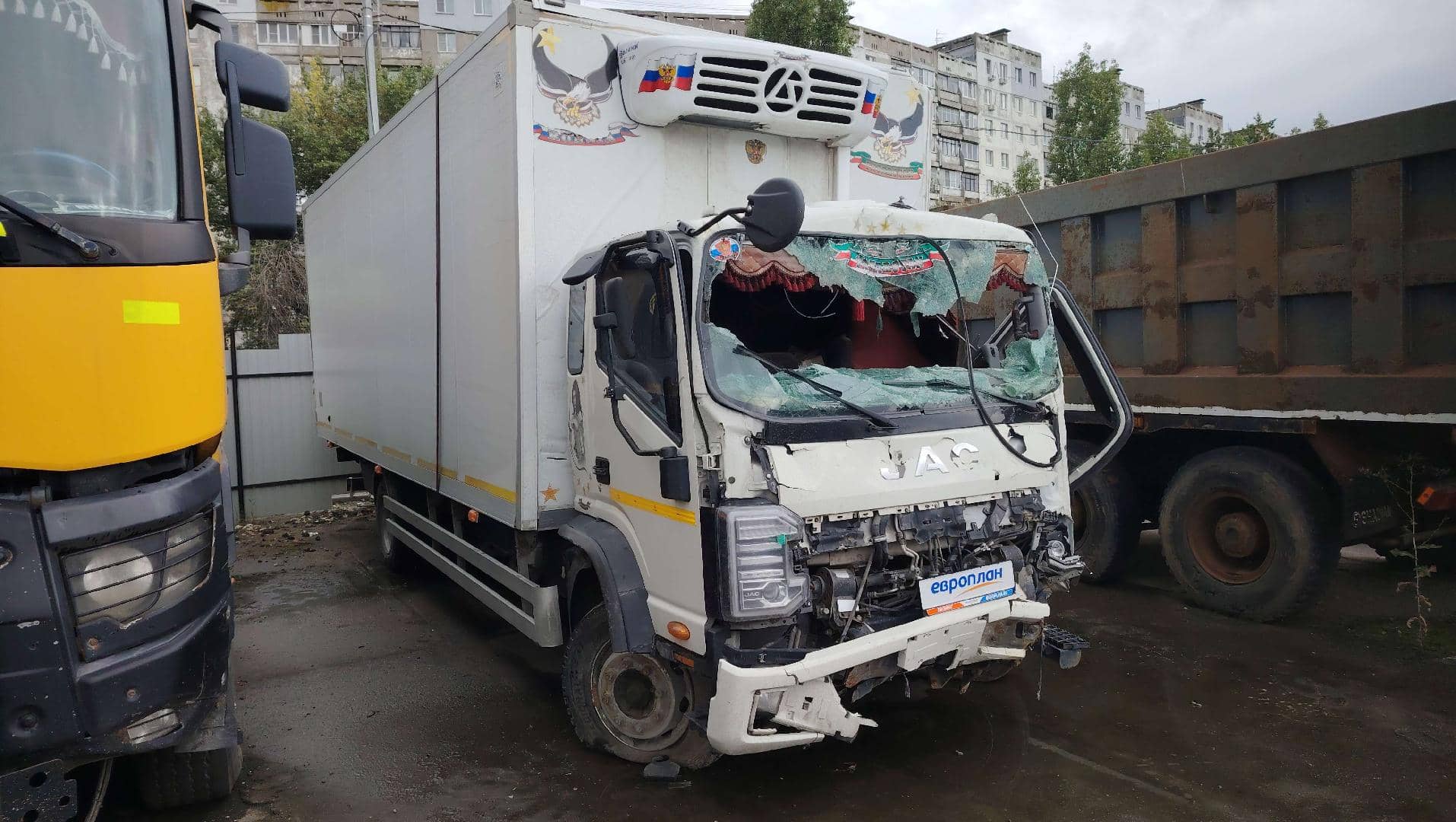 JAC N120