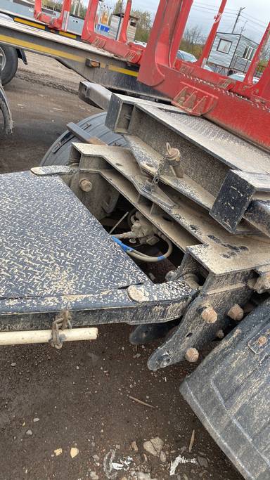 Транс-Мобиль Сортиментовоз 905809 двухосный двухскатный