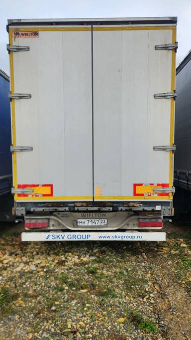 Wielton Шторно-бортовой NS 3 KB