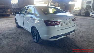 Lada Vesta седан