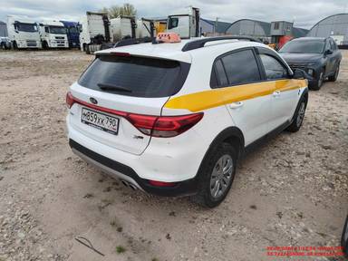 KIA Rio X-Line