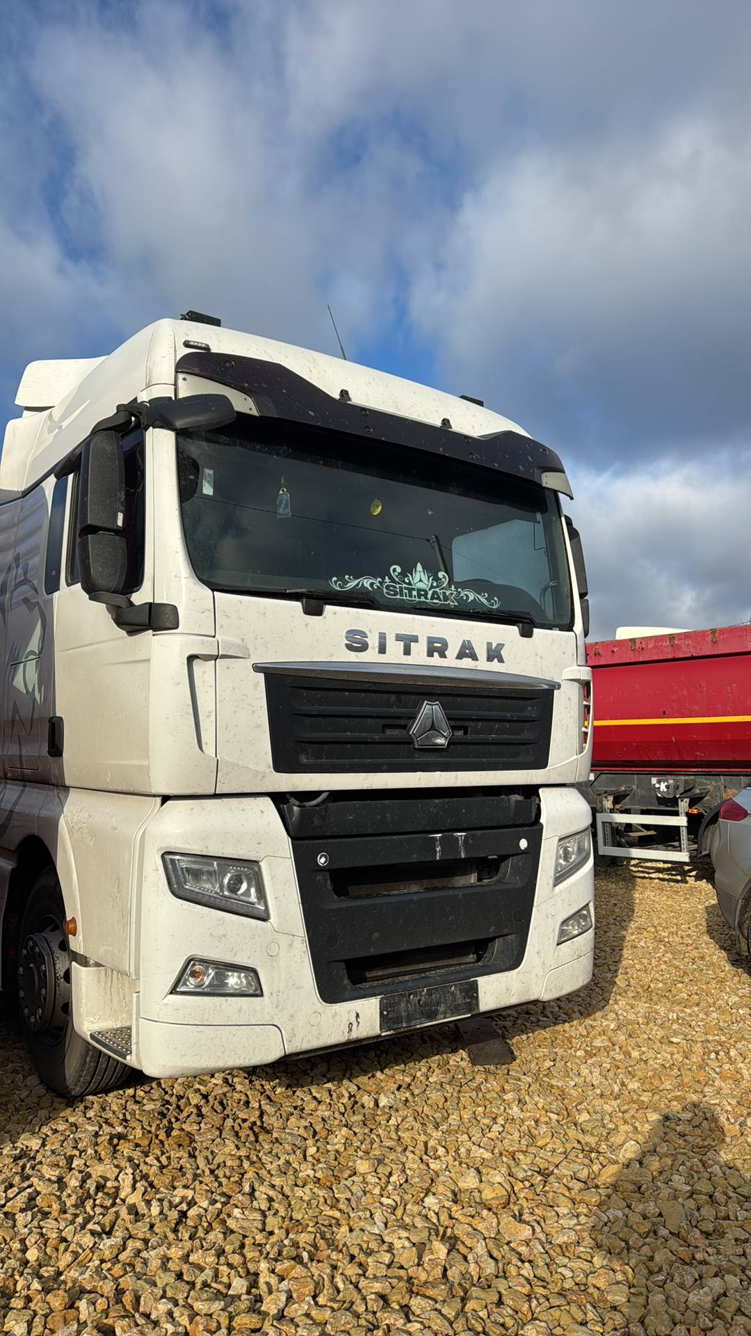 Sitrak С7Н 6×4 ZZ4256V364HE