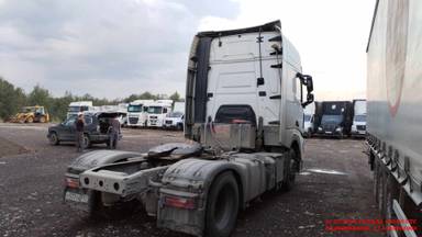 Shacman SX4188YY381
