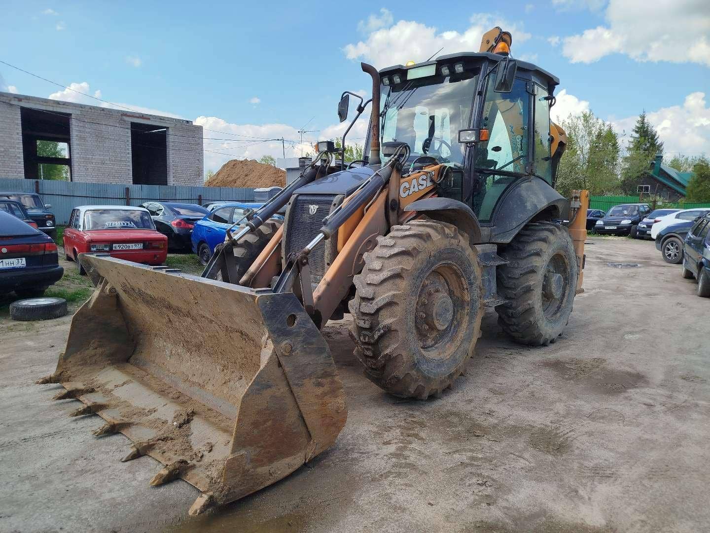 CASE 695SV