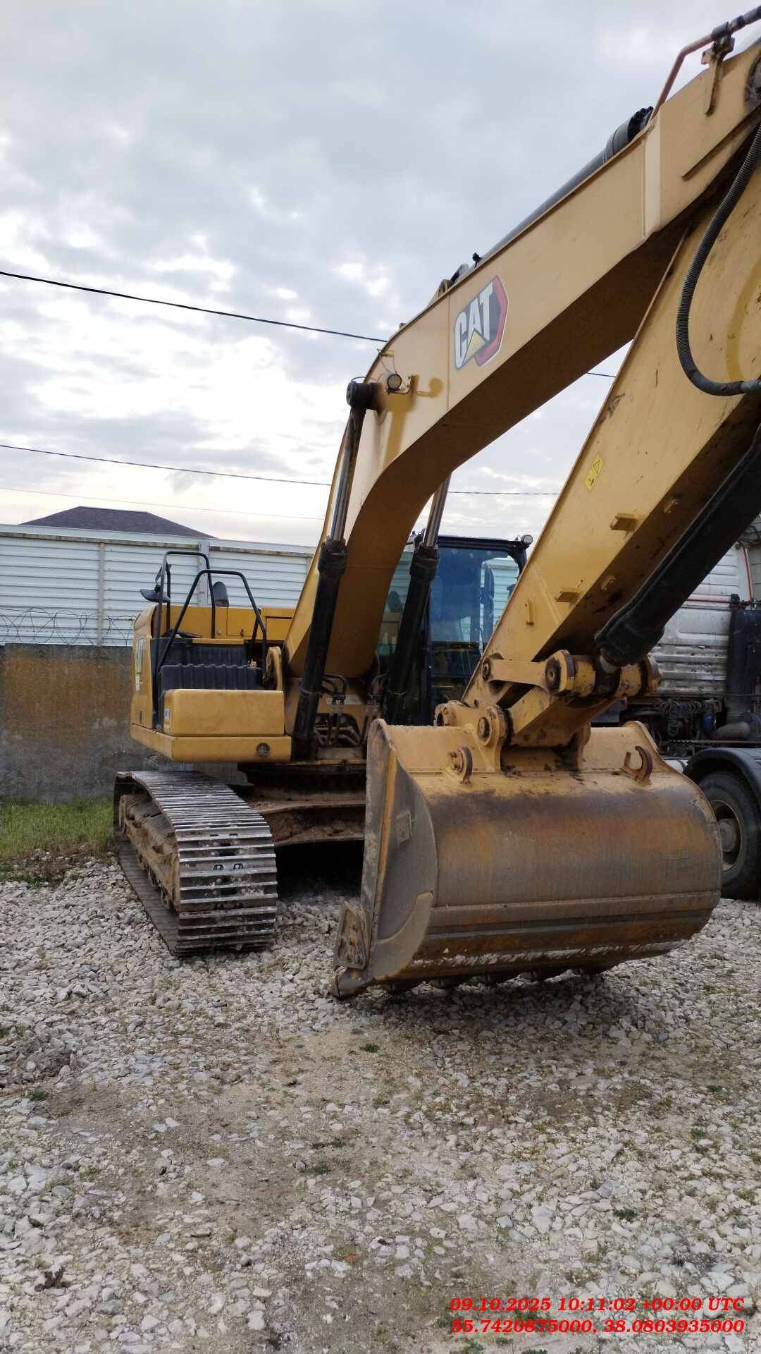 CATERPILLAR 330