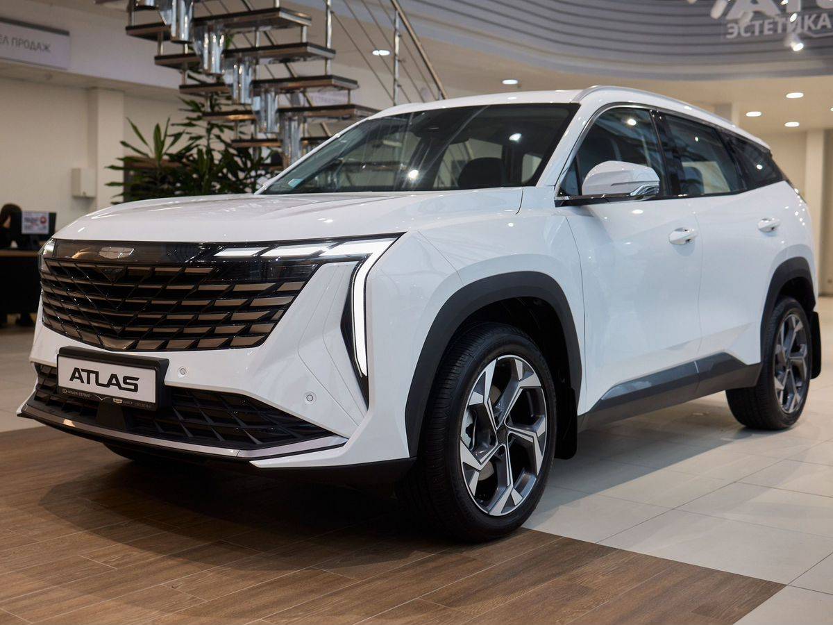 Geely Atlas Flagship 2.0T 8AT 4WD