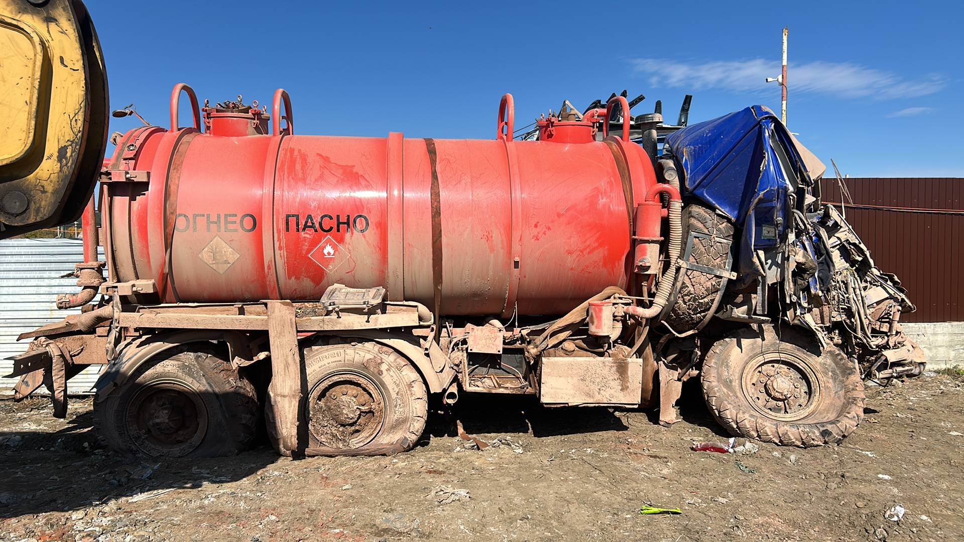 УРАЛ 44202-82 6x6