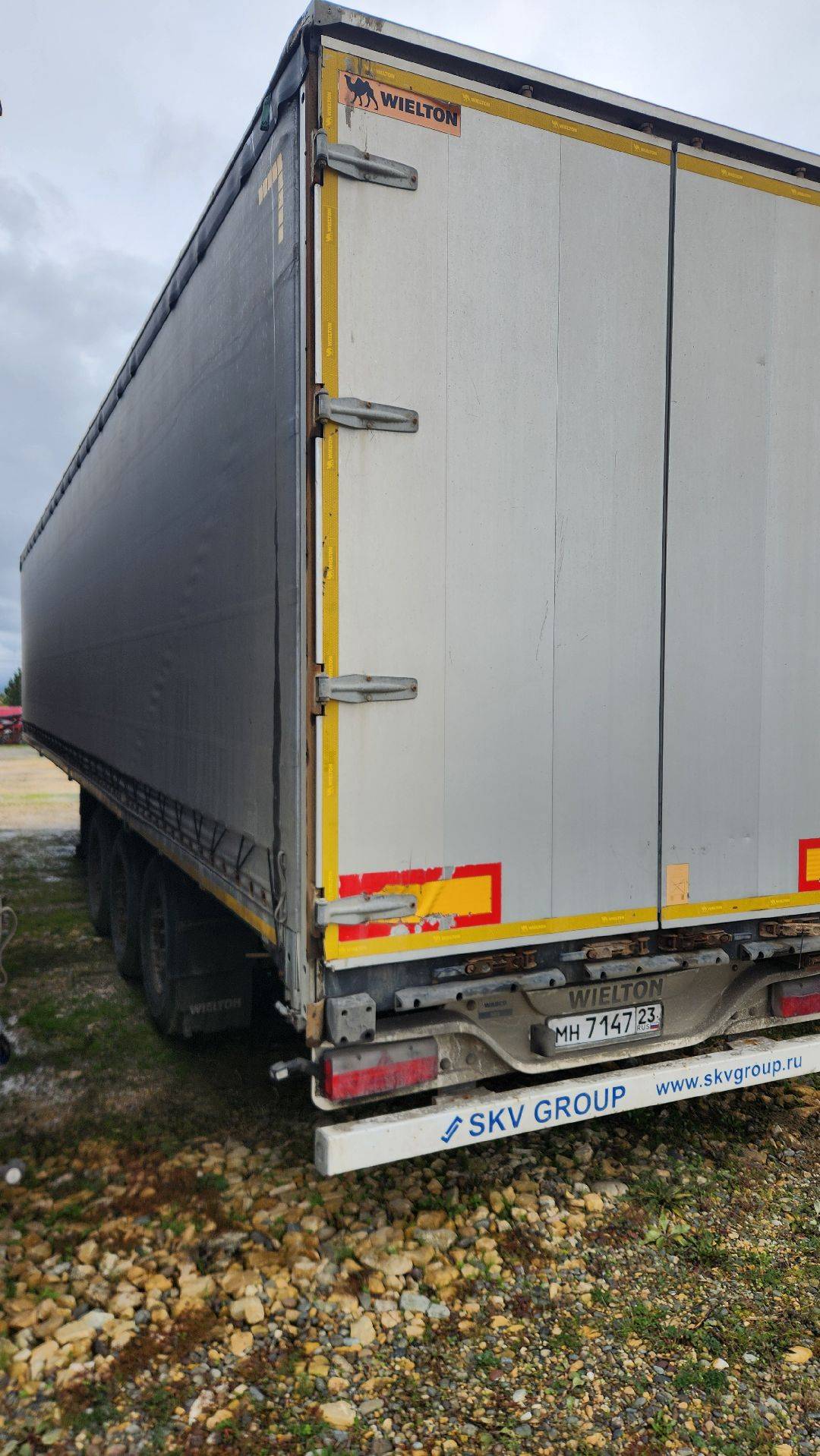 Wielton Шторно-бортовой NS 3 KB