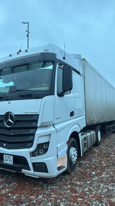 Mercedes-Benz Actros 5 1845 LS 4x2 (BigSpace)