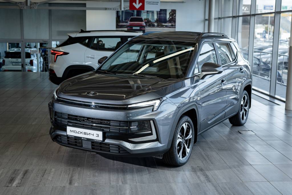 Москвич 3 Стандарт плюс 1.5Т CVT