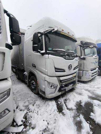 Shacman SX4188YY381