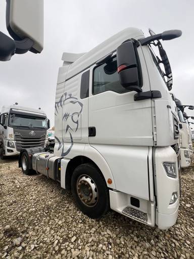 Sitrak C7H 4x2 ZZ4186V361HE
