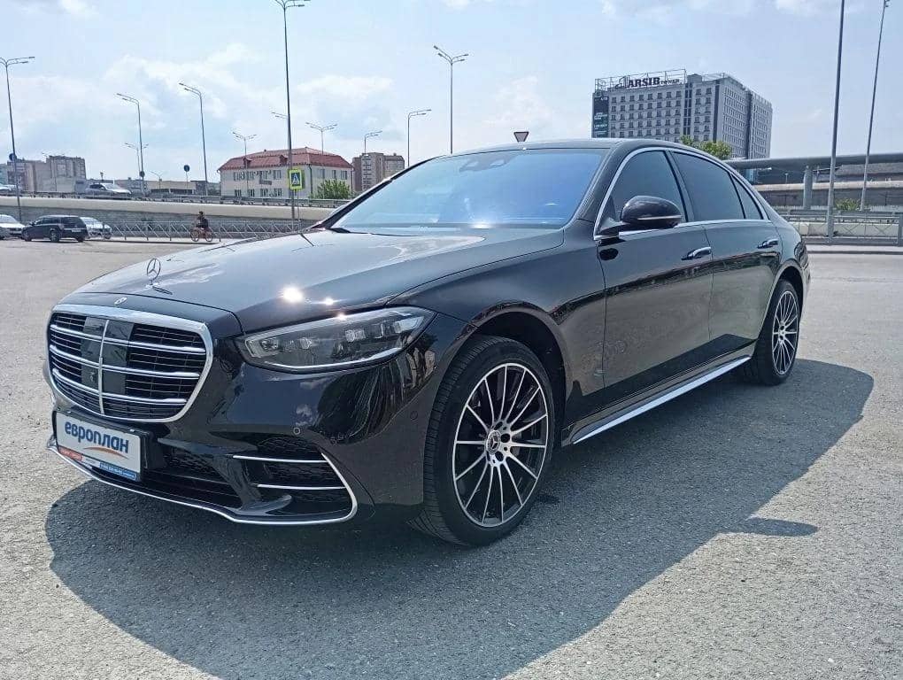 Mercedes-Benz S седан