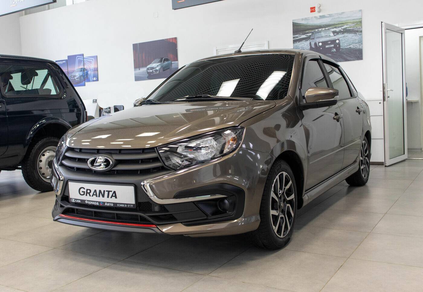 Lada Granta Sportline седан Comfort 24 1.6 106hp 5MT