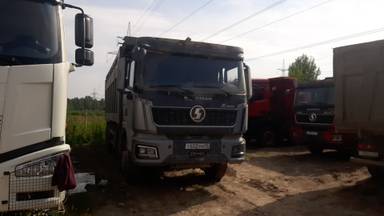 Shacman SX33186V366