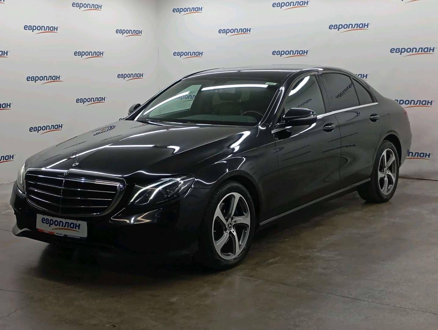 Mercedes-Benz E седан