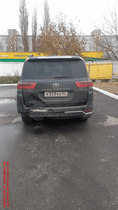 Toyota Land Cruiser 300