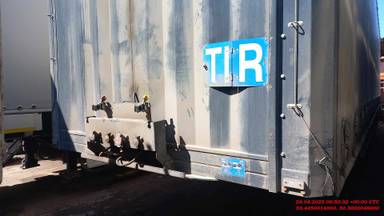 Uzautotrailer UAT-SCFG-9226.01