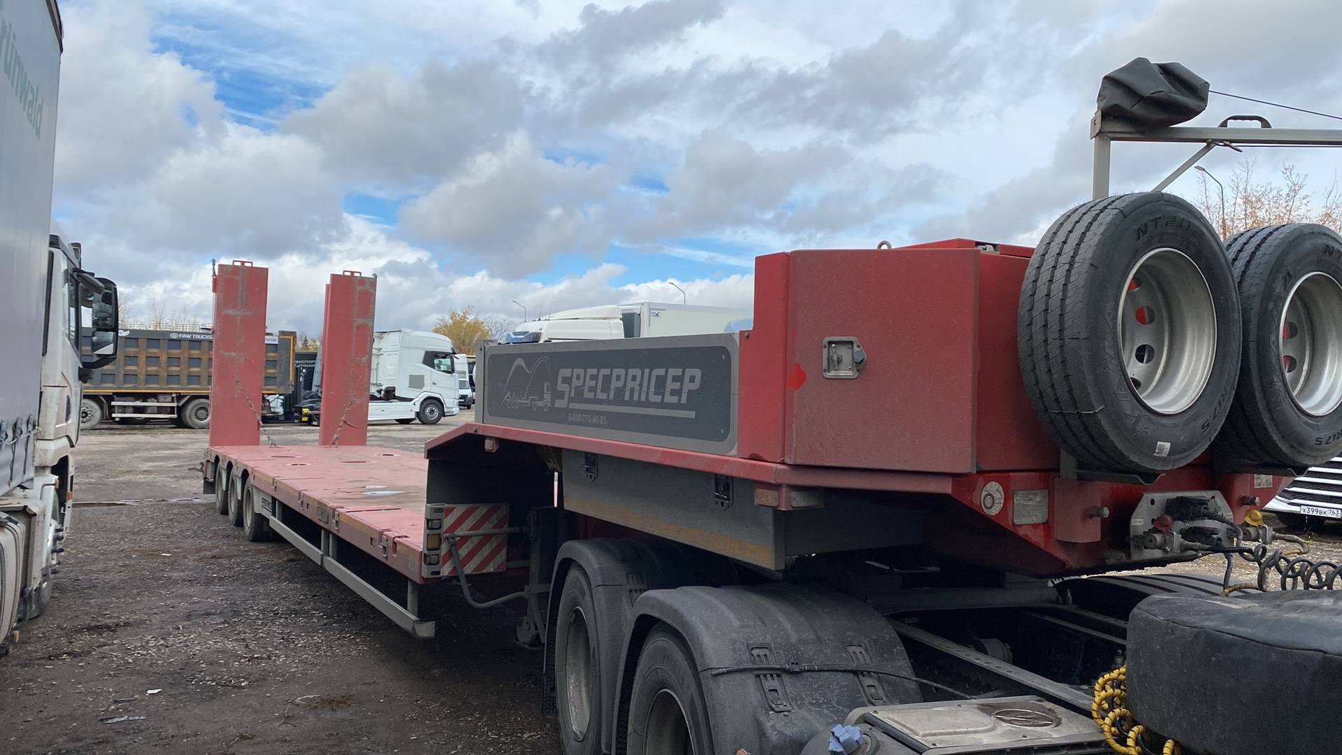 Компания СпецПрицеп Тяжеловоз раздвижной 9942L3