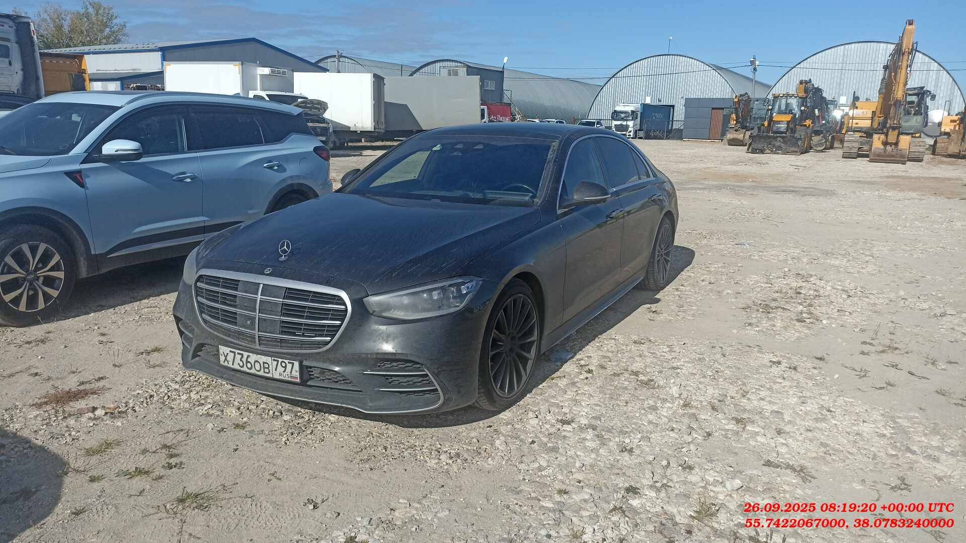 Mercedes-Benz S седан