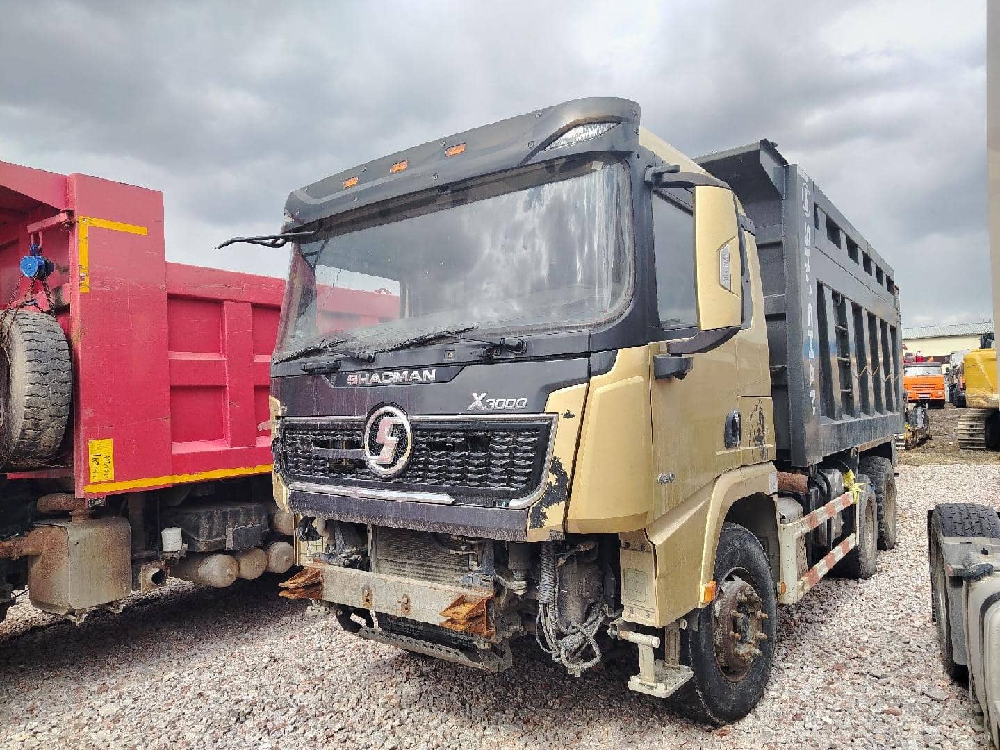 Shacman SX32586V384