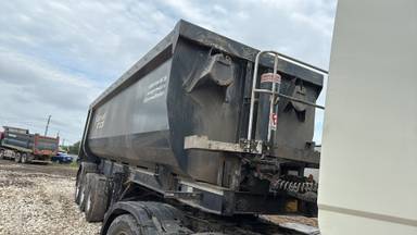 Grunwald Самосвальный Ti 34