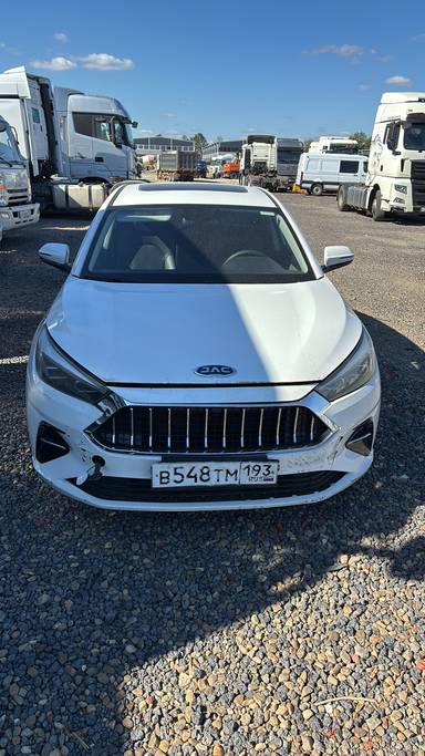 JAC J7