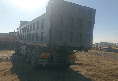 HOWO ZZ3407S3867E 8x4