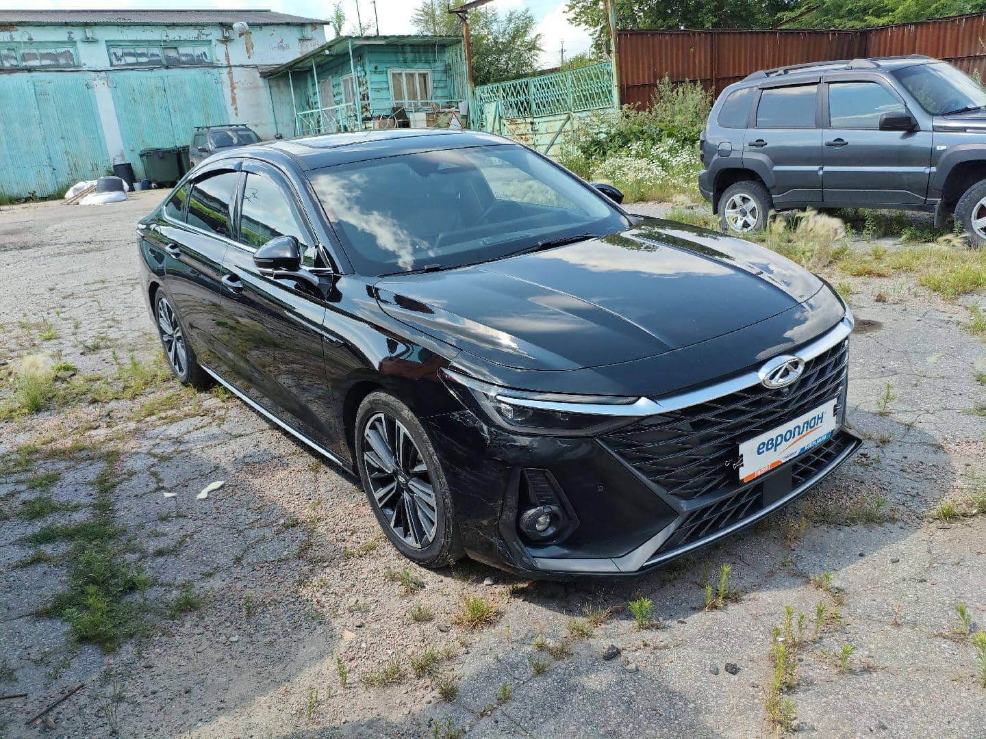 Chery Arrizo 8