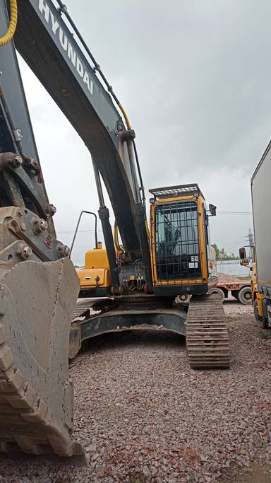 Hyundai R260LC-9S