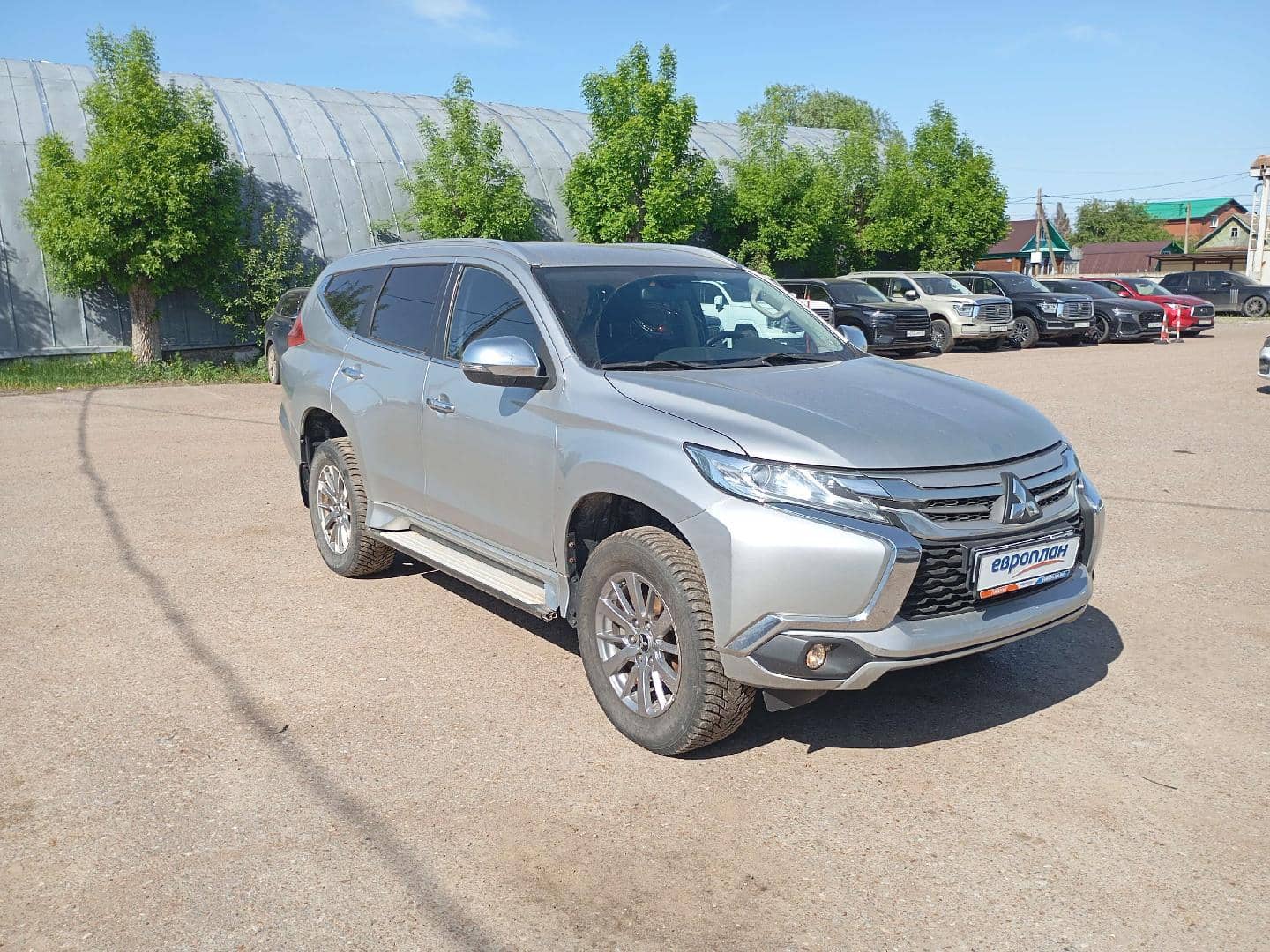 Mitsubishi Pajero Sport