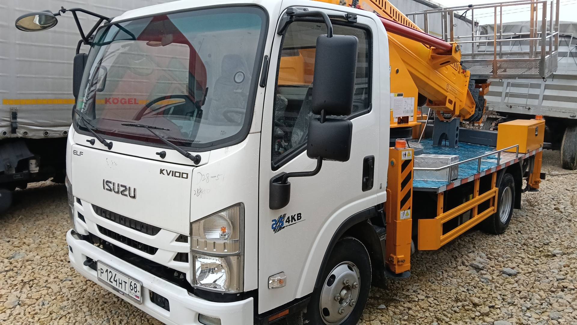 ISUZU ELF KV100 специальный, автогидроподъемник