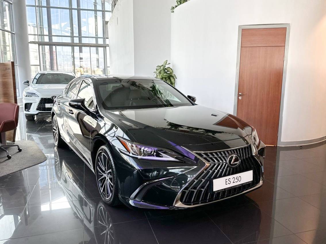 Автомобили Lexus Es 250 в лизинг в Ижевске | Альфа-Лизинг