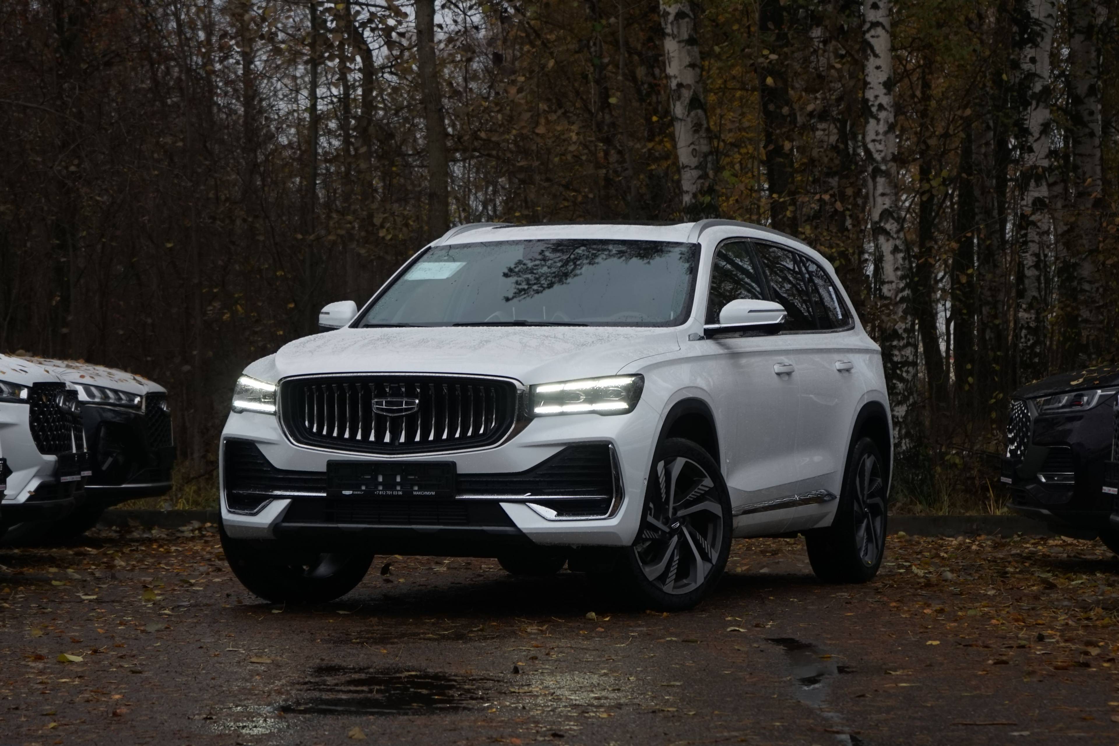 Geely Monjaro - Белый