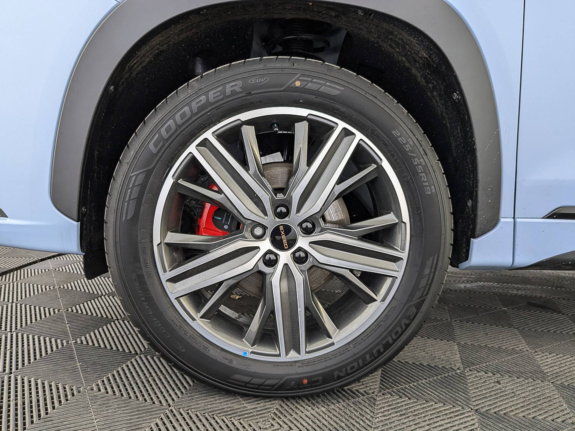 EXEED LX Premium 1.6T 7DCT 4WD