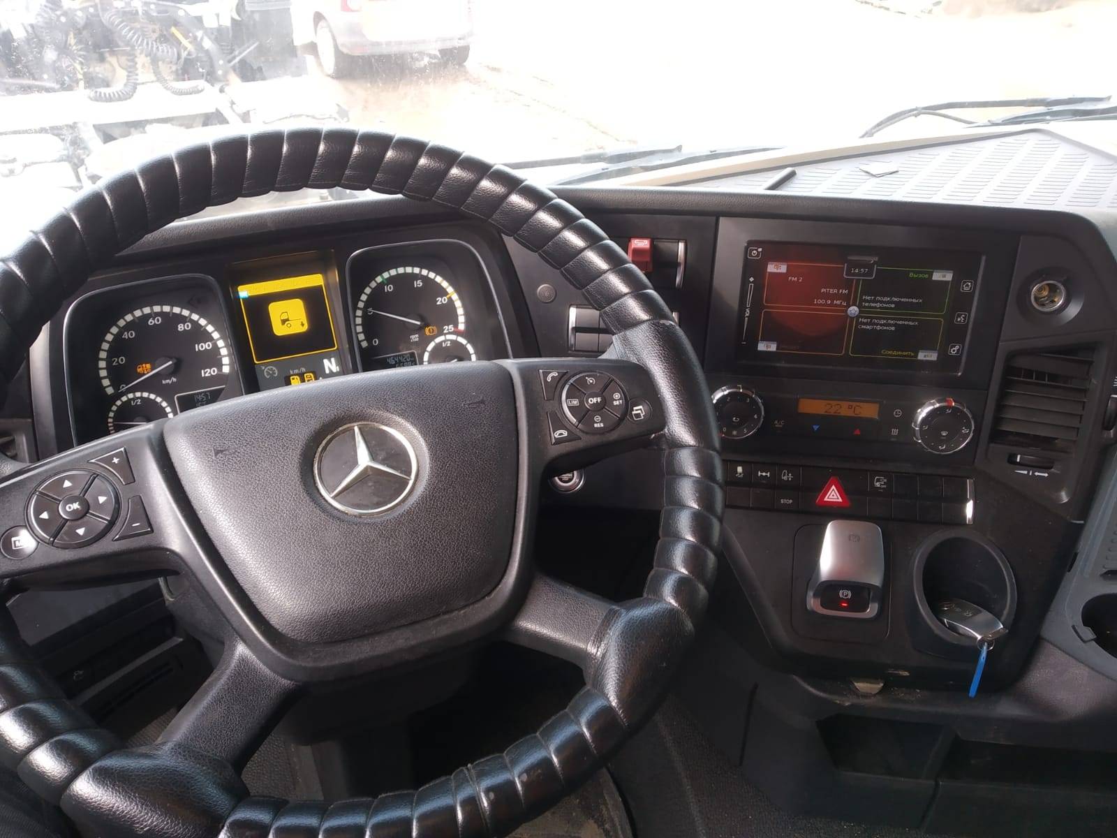 Mercedes-Benz Actros 5 L FHS 2042 LS 4x2 (BigSpace) Лот 000003906