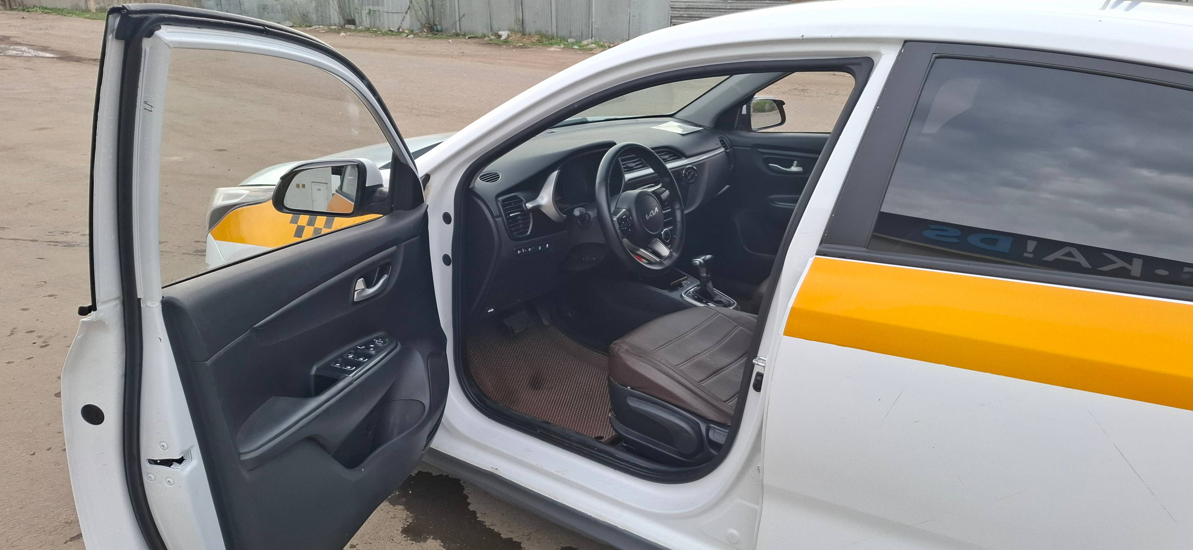 KIA Rio Лот 000008546