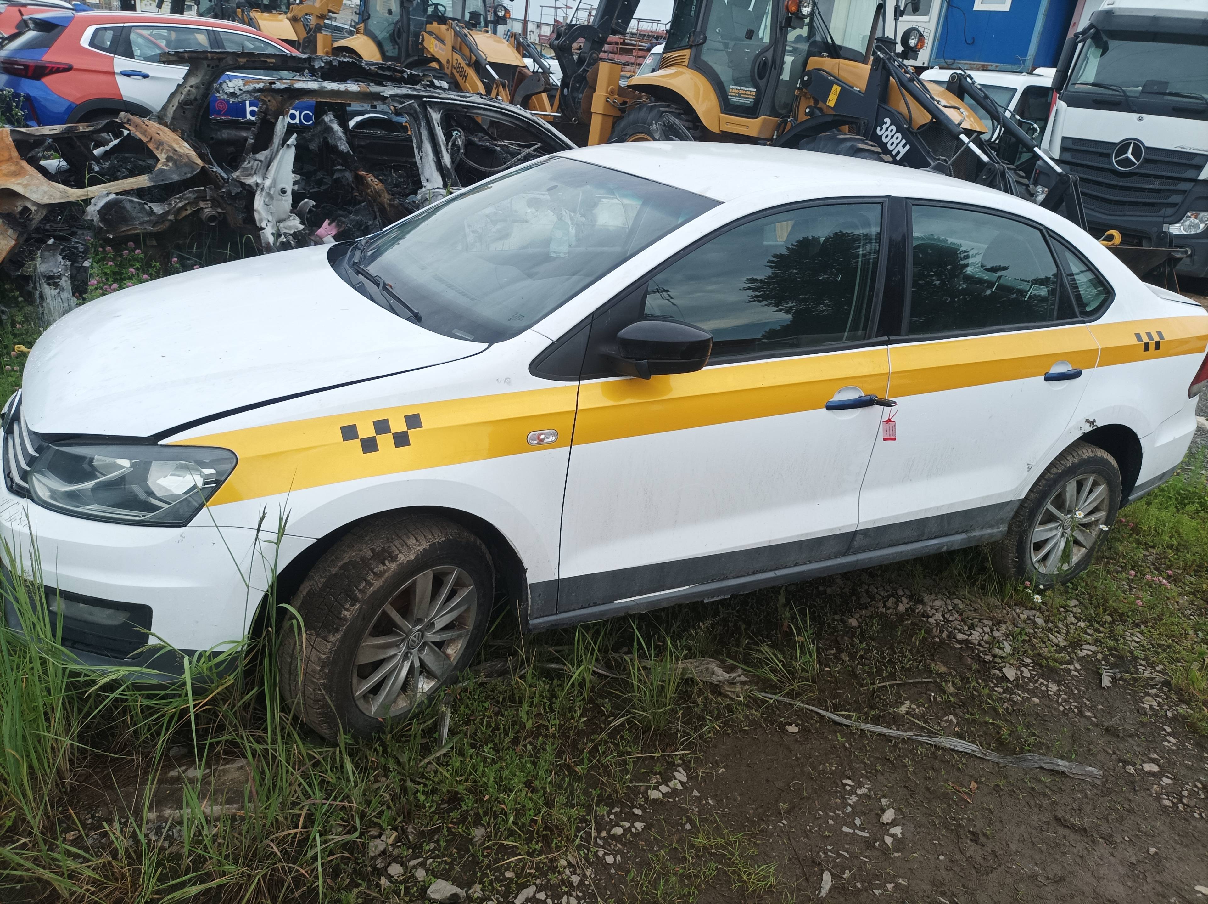 Volkswagen Polo Лот 000003152