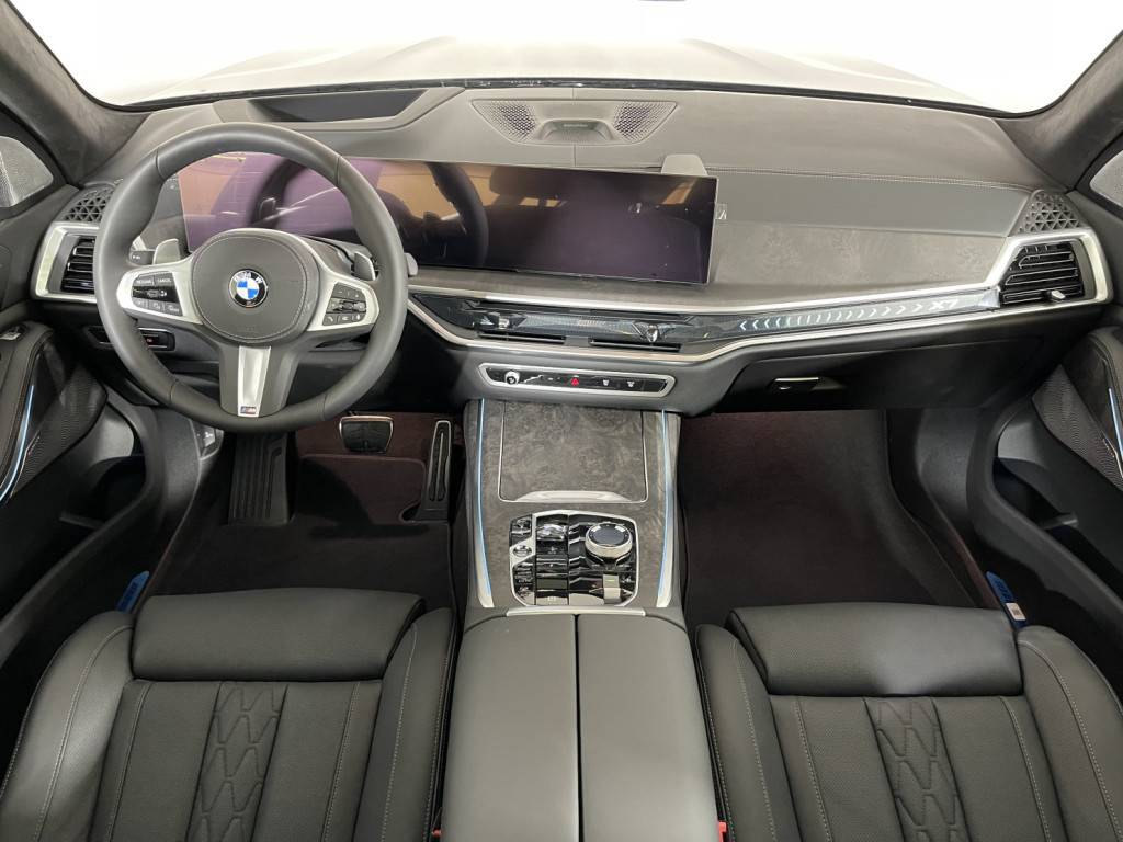 BMW X7 xDrive40i M Sport Pro