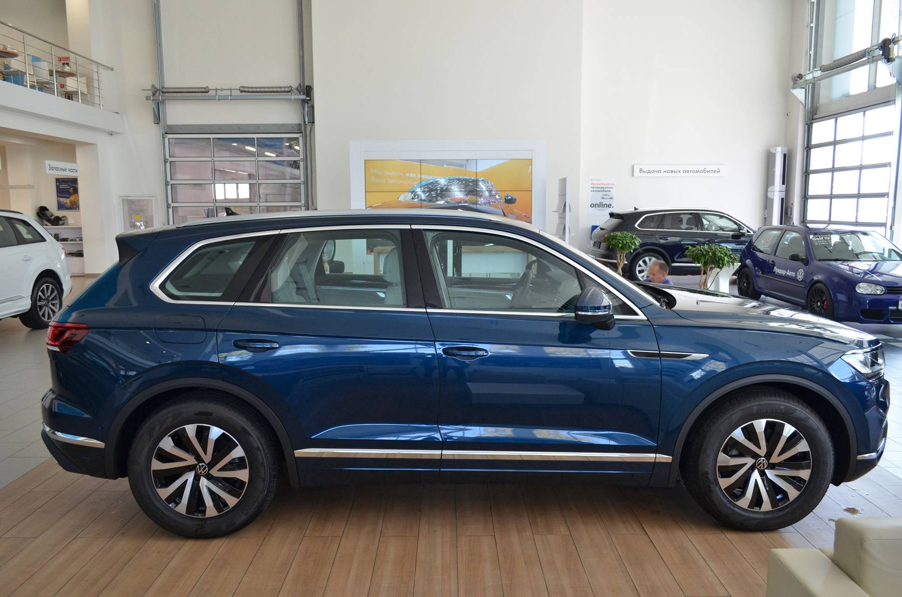 Volkswagen Touareg Business Elegance V6 3.0 TDI 249hp 8AT