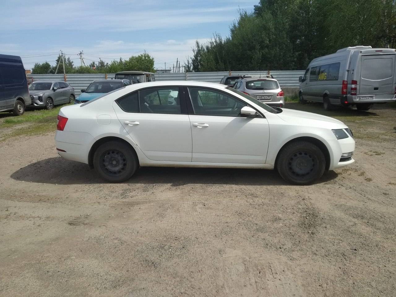 Skoda Octavia Лот 000002860