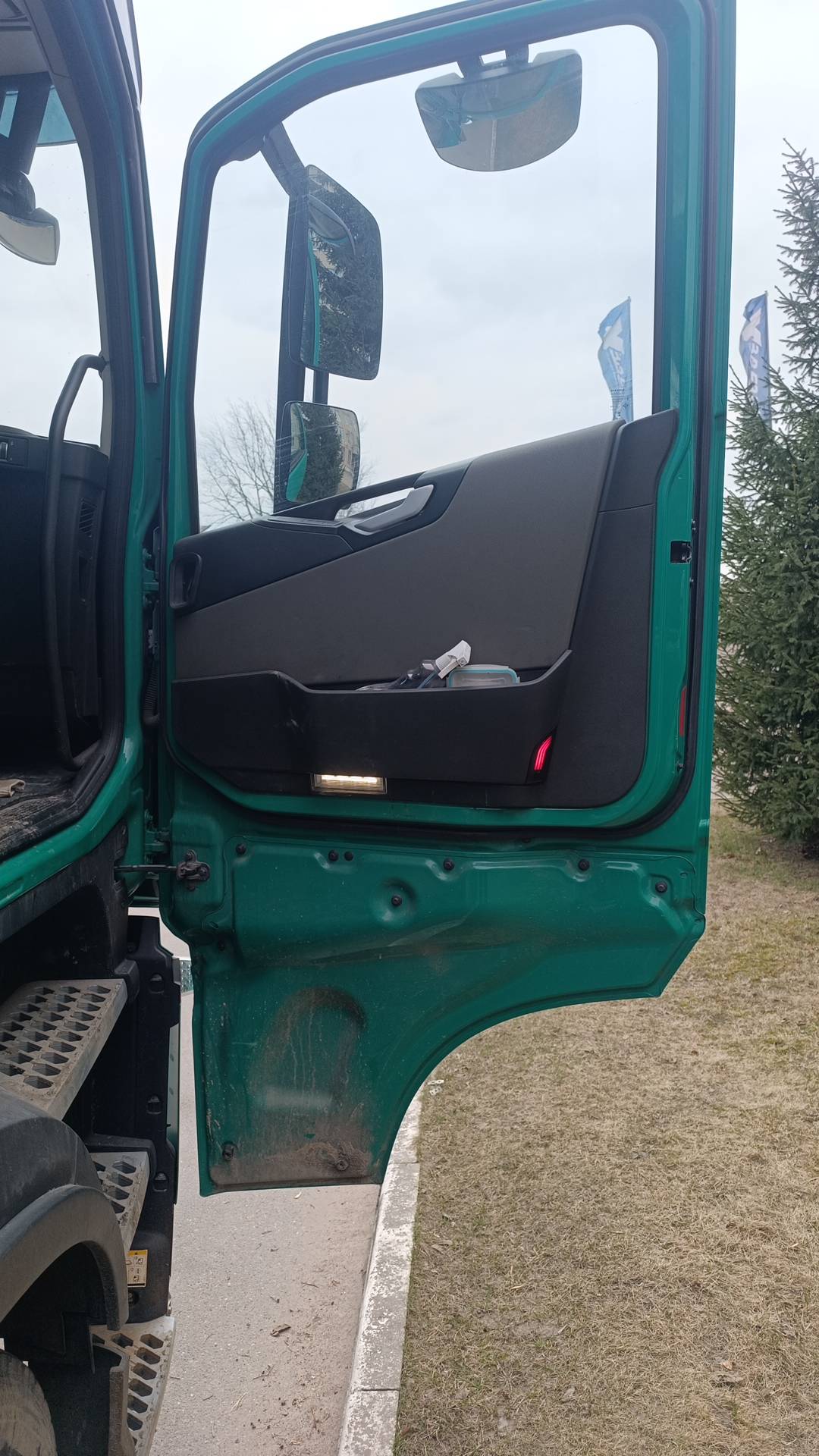 Volvo FH 460 4x2 (FH Globetrotter) Лот 000008083