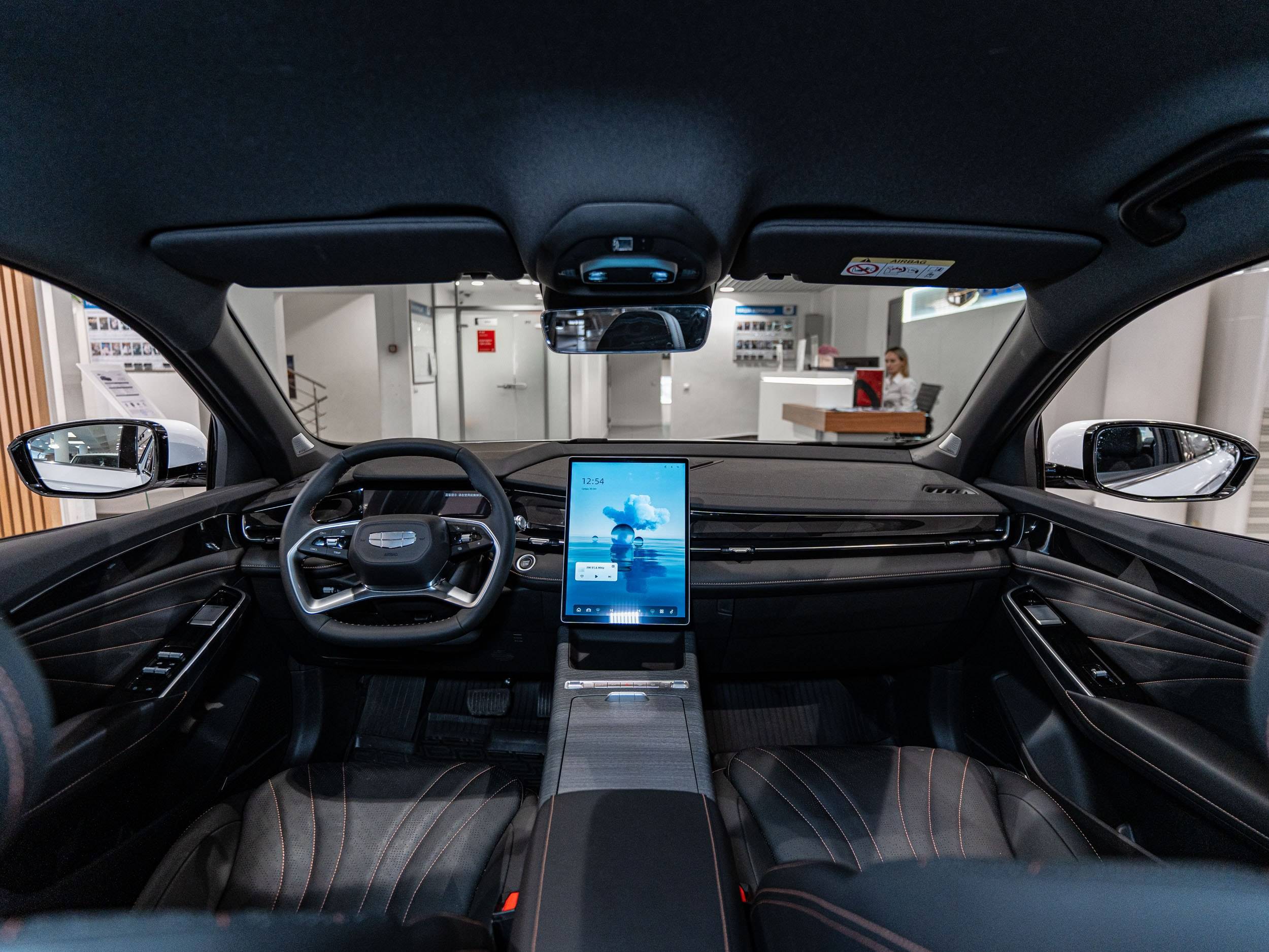 Geely Preface Flagship 2.0T 7DCT