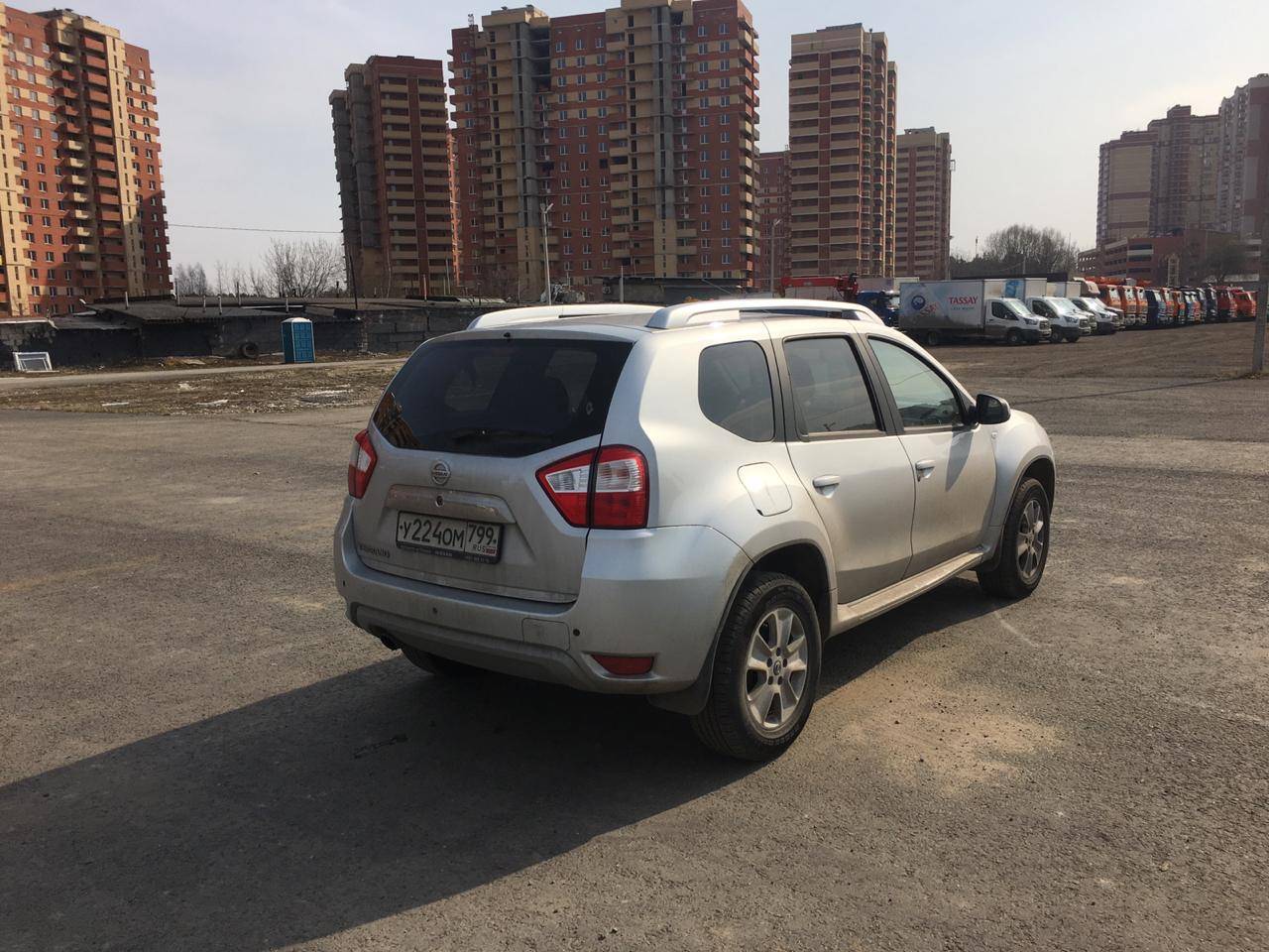 Nissan Terrano Лот 000006236